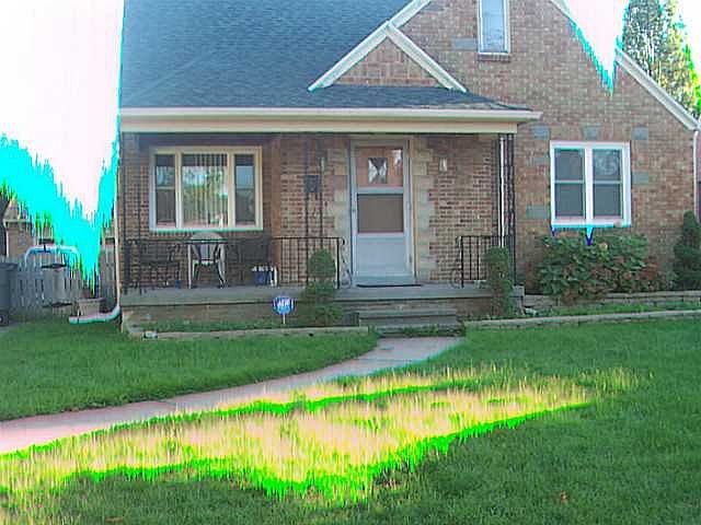2nd image of 552 E Weber St