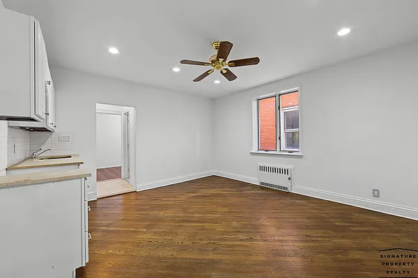 Rented by Signature Property Realty | media 21