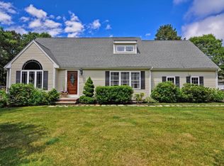 50 Fox Hill Rd, Mashpee, MA 02649