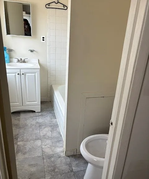 406 South St #F — Photo 2