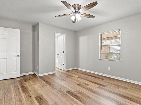 4th image of 3726 9th Ave S