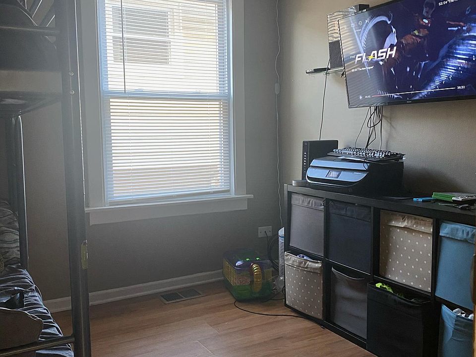 1st image of 6308 W Melrose St #1B