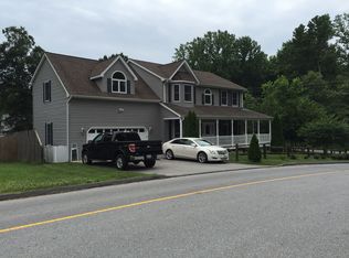 693 War Bonnet Trl, Lusby, MD 20657