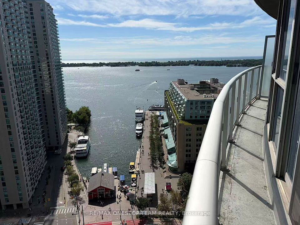 1st image of 8 York St #2505