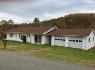 34486 Fleet Rd, Glade Spring, VA 24340