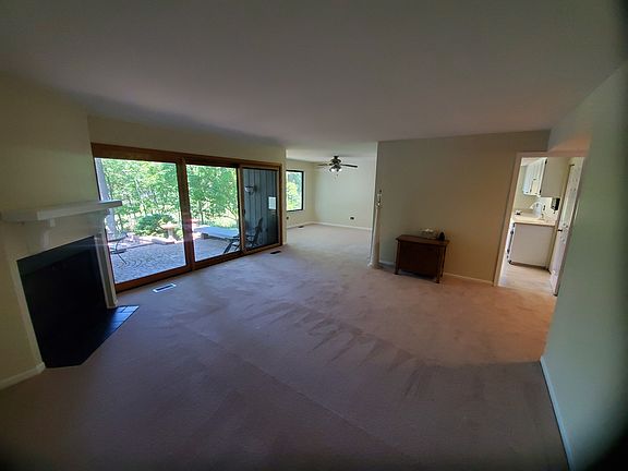 4th image of 348 Mallard Pt APT D