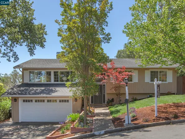 17 Whitfield Ct, Pleasant Hill, CA 94523