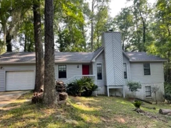 1918 Botany Dr, Tallahassee, FL 32303