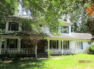 924 S Deshon Rd, Lithonia, GA 30058