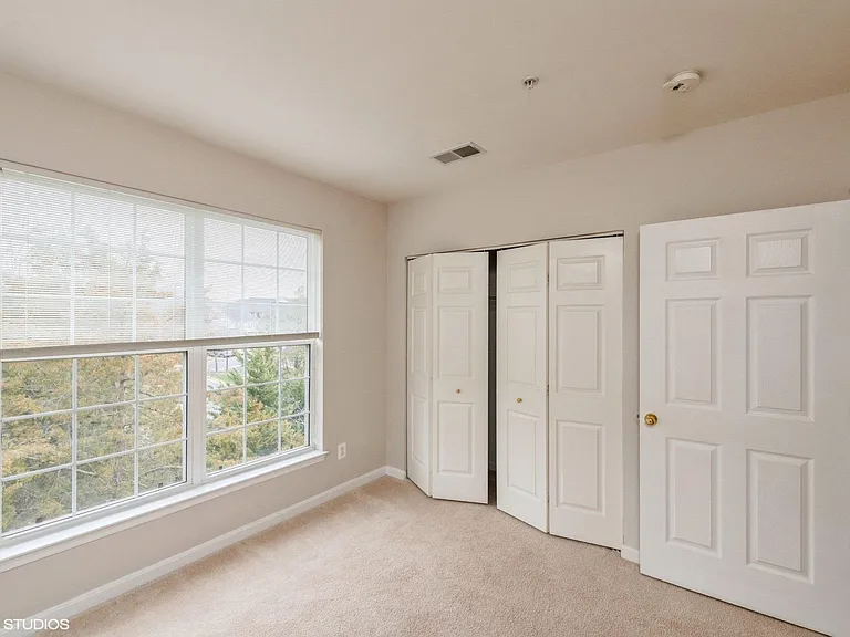 25340 Lake Mist Sq #301 — Photo 29