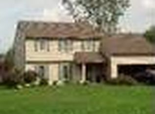 1516 Carlow Ct, Fort Wayne, IN 46815