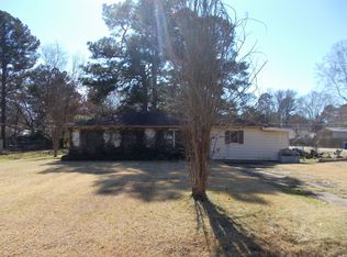 301 Larkin St, Benton, LA 71006