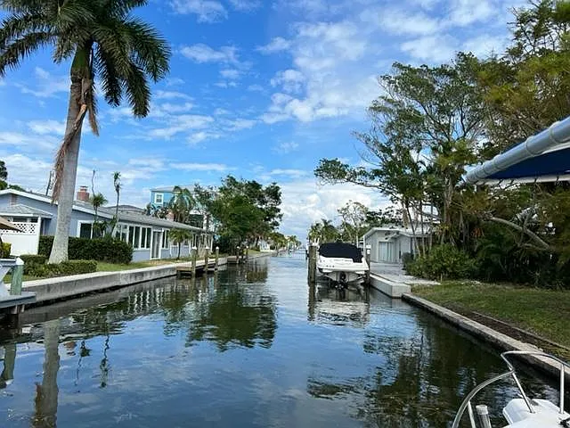 2 bed, 1463 sqft, $4,000 — Photo 2