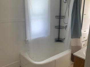 749 4th Ave S, Clinton, IA 52732