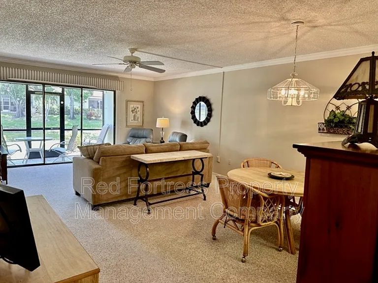 7113 Quail Run Ct W #W9 — Photo 13