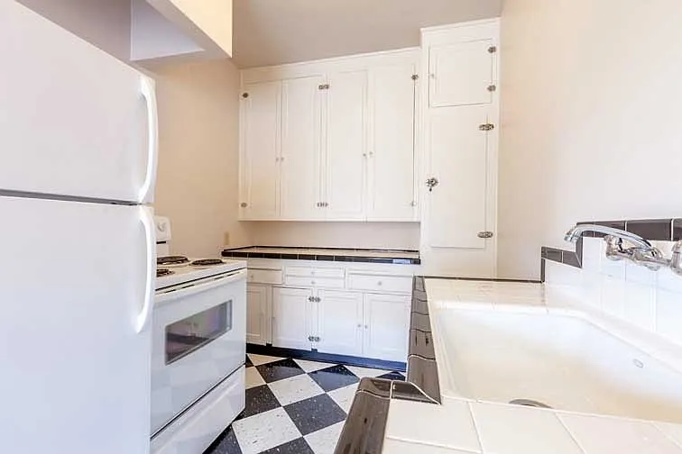 2503 NW Raleigh St — Photo 29