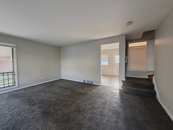 2nd image of 154 S Pamela Dr