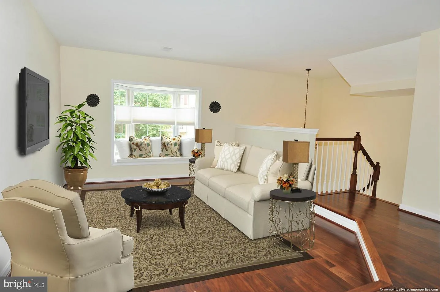 3 bed, 4.0 bath, 2248 sqft, $3,400 — Photo 2