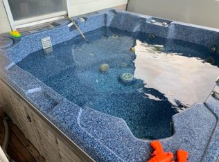 100 S Vista Dr, Sandia, TX 78383