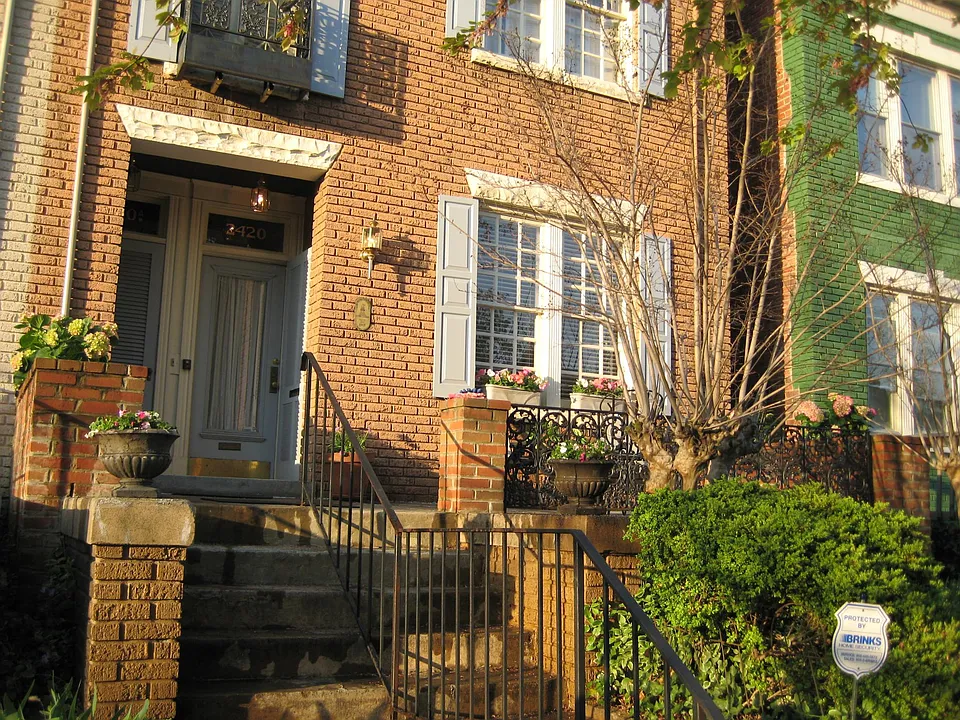 This is the front of the duplex. The left-hand door is for the upstairs unit.
