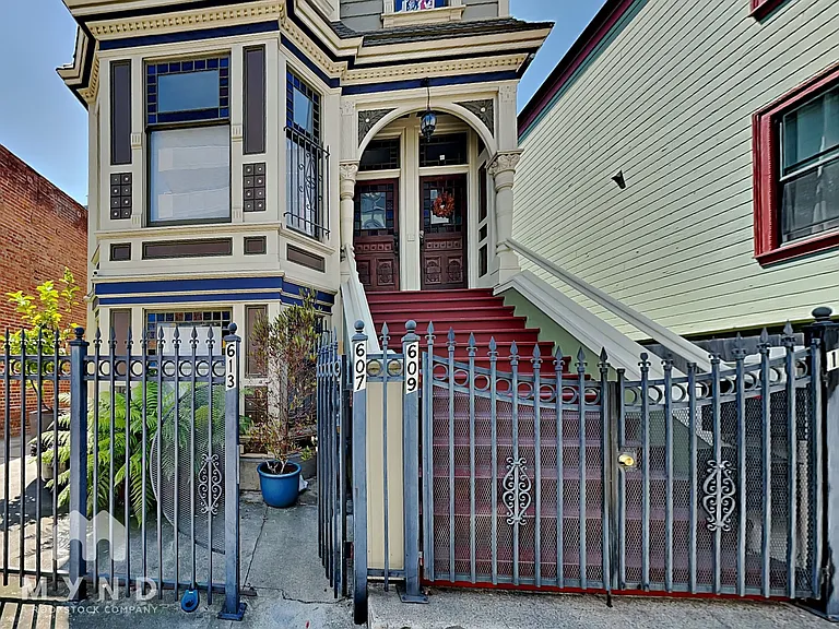 613 18th St — Photo 12