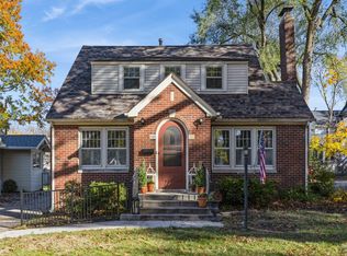 1409 42nd St, Des Moines, IA 50311