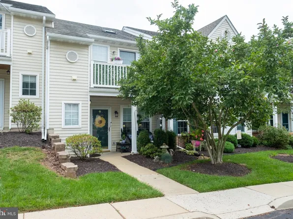 1509 Rosewood Ct #77, Pottstown, PA 19464