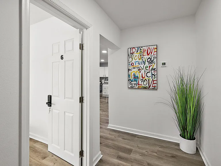 Sunnyview Dr — Photo 9