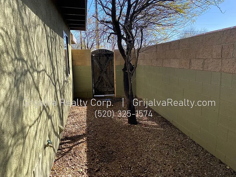 2645 Edith — Photo 16