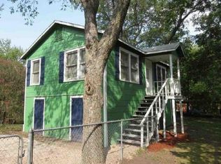 608B Plum St, Commerce, TX 75428