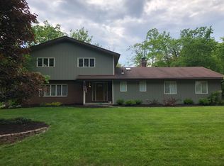 7246 Granby Dr, Hudson, OH 44236