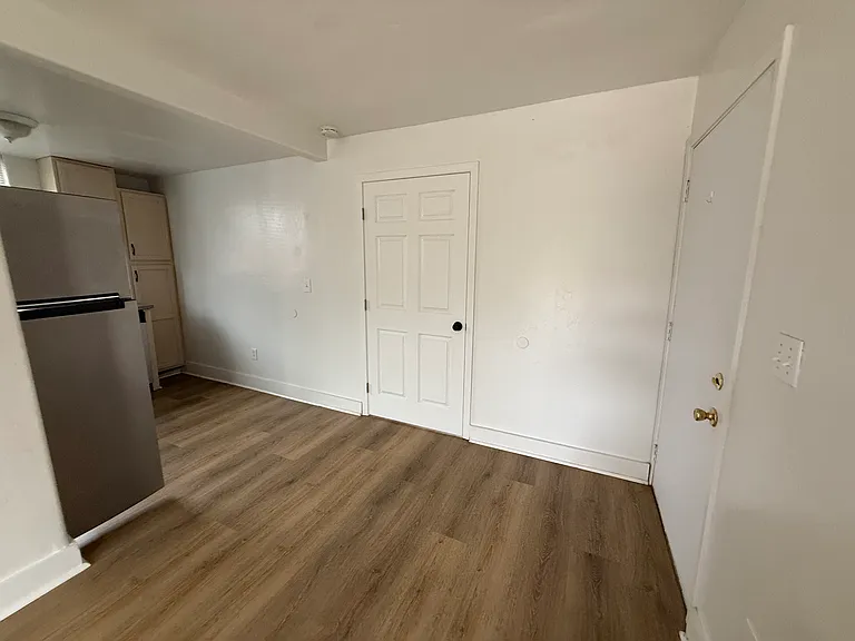 3157-59 Webster Ave #3159 — Photo 9