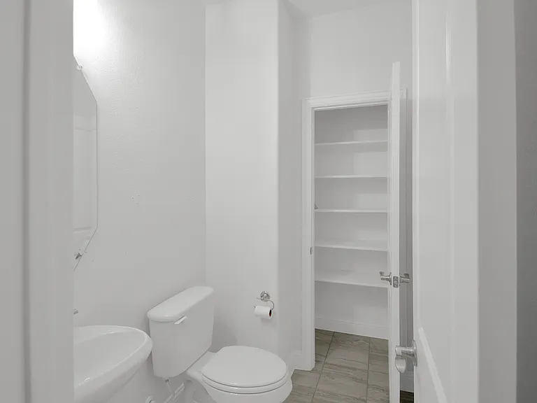 913 Peabody Dr — Photo 30