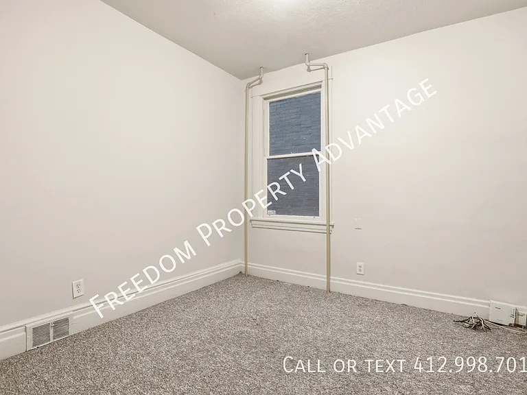 412 Edgemont St #1 — Photo 9