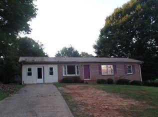 229 Old Shetley Pl, Union, SC 29379