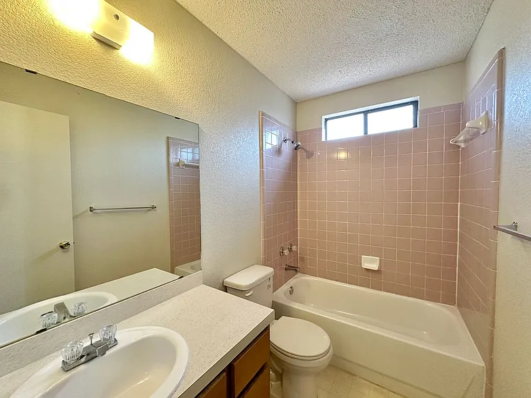 1808 Miranda Ave — Photo 21
