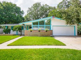 7941 Ridgeview Dr, Houston, TX 77055