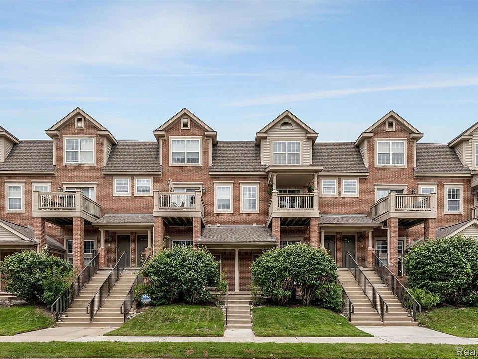 1st image of 2795 Barclay Way