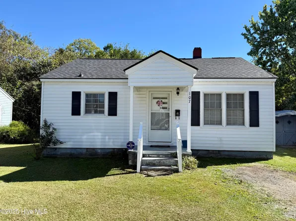 107 Leggett'S Lane, Williamston, NC 27892