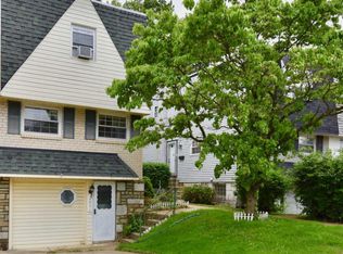 2851 Welsh Rd, Philadelphia, PA 19152