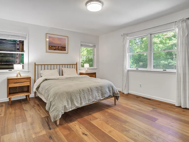 18 Bay View Rd — Photo 17