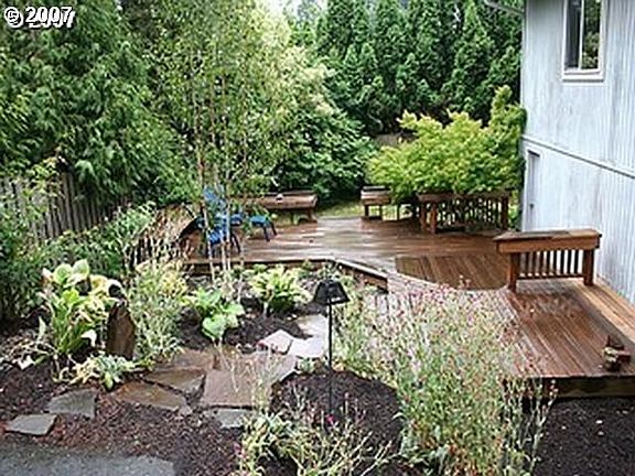 side yard
