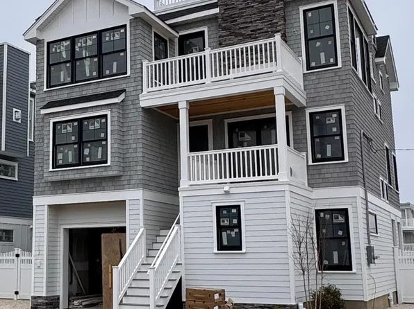 11410 Beach Ave #B, Beach Haven, NJ 08008