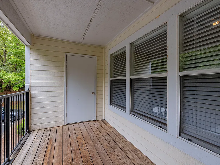 Cambridge Park Apartments — Photo 110