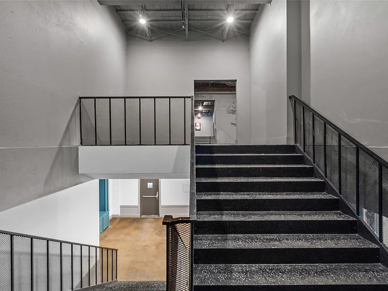 The Lofts — Photo 23