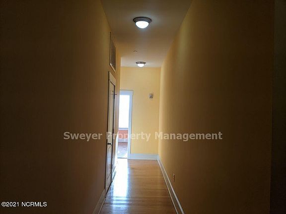 5th image of 709 N 4th St Suite 402