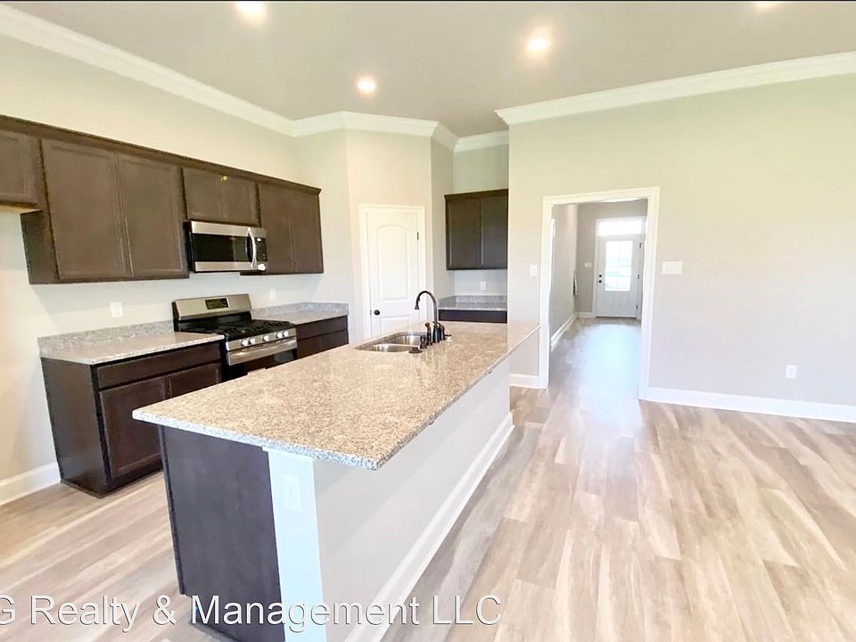 1st image of 315 Bert Ct