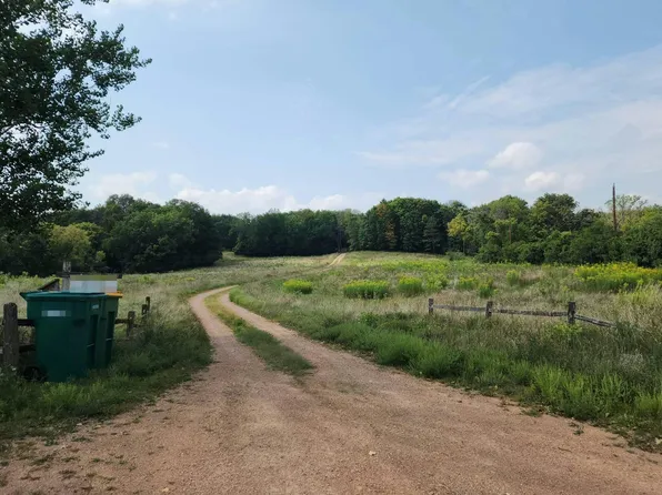 7080 Kings Rd, Excelsior, MN 55331