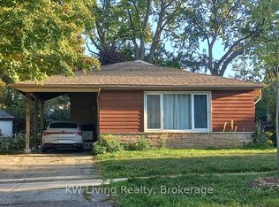 8 Clareville Cres, Toronto, ON M2J 2C1