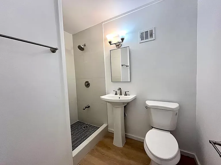 1660 Kalakaua Ave #B307 — Photo 7